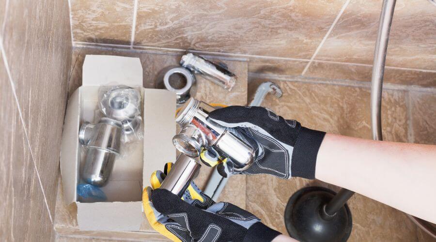 Professional gutter cleaning in Eldorado, WI